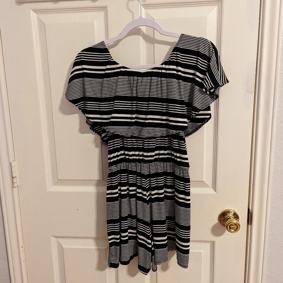 3/$15🧡 Old Navy Women's One Piece Short Set - Picture 6 of 6